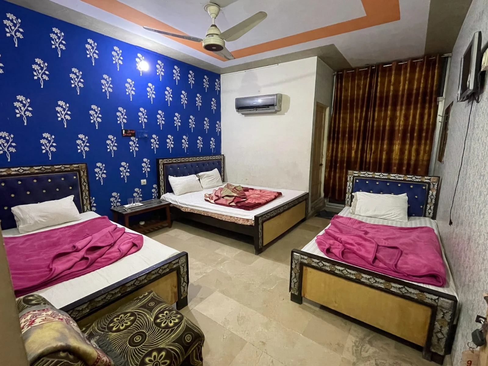 ROOM NO 9 additional view